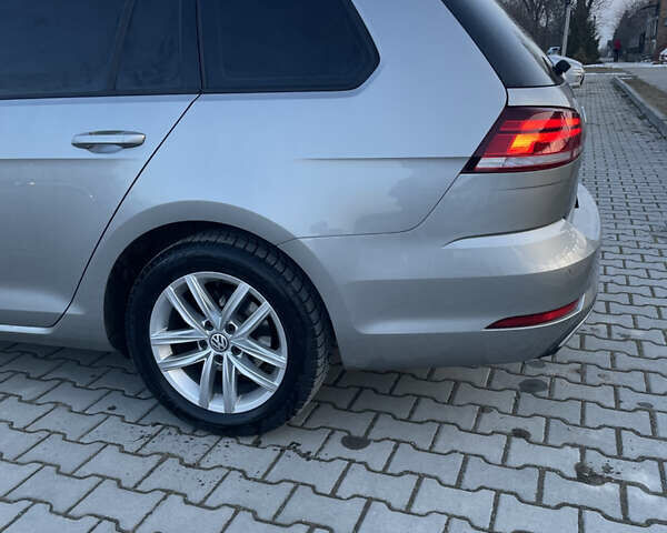 Сірий Фольксваген Гольф, об'ємом двигуна 1.6 л та пробігом 274 тис. км за 12500 $, фото 8 на Automoto.ua