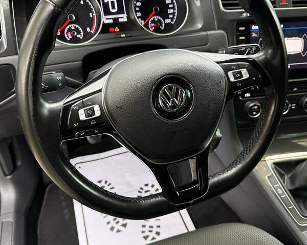 Фольксваген Гольф 2018 в Хмельницком на Automoto.ua Серый Фольксваген Гольф, объемом двигателя 1.6 л и пробегом 139 тыс. км за 13900 $, фото 27 на Automoto.ua