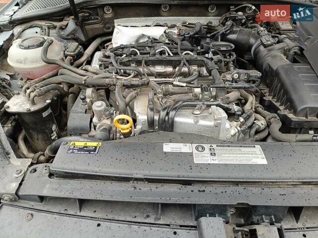 Сірий Фольксваген Гольф, об'ємом двигуна 1.6 л та пробігом 228 тис. км за 15100 $, фото 40 на Automoto.ua