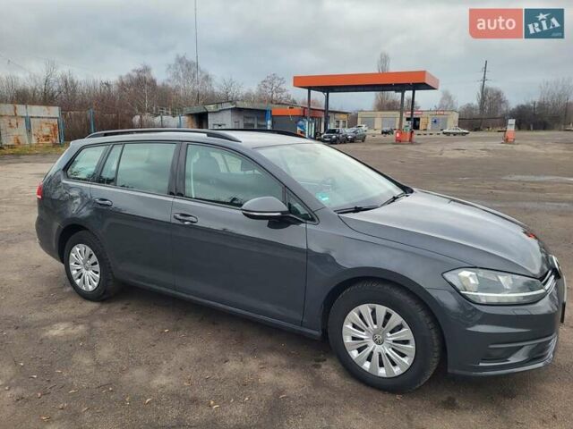 Сірий Фольксваген Гольф, об'ємом двигуна 1.6 л та пробігом 291 тис. км за 10900 $, фото 2 на Automoto.ua