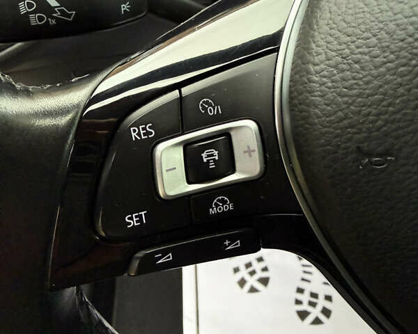 Фольксваген Гольф 2018 в Хмельницком на Automoto.ua Серый Фольксваген Гольф, объемом двигателя 1.6 л и пробегом 139 тыс. км за 13900 $, фото 28 на Automoto.ua