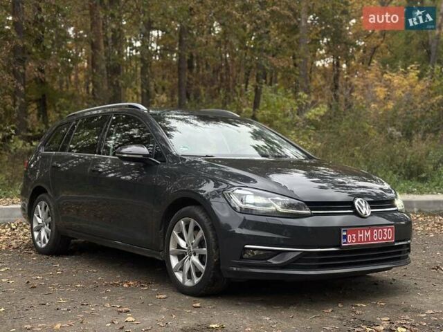 Серый Фольксваген Гольф, объемом двигателя 1.97 л и пробегом 208 тыс. км за 17899 $, фото 5 на Automoto.ua