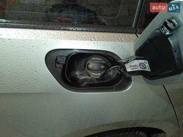 Сірий Фольксваген Гольф, об'ємом двигуна 1.6 л та пробігом 228 тис. км за 15100 $, фото 69 на Automoto.ua