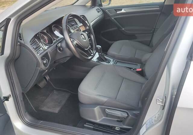 Сірий Фольксваген Гольф, об'ємом двигуна 1.6 л та пробігом 179 тис. км за 14199 $, фото 8 на Automoto.ua