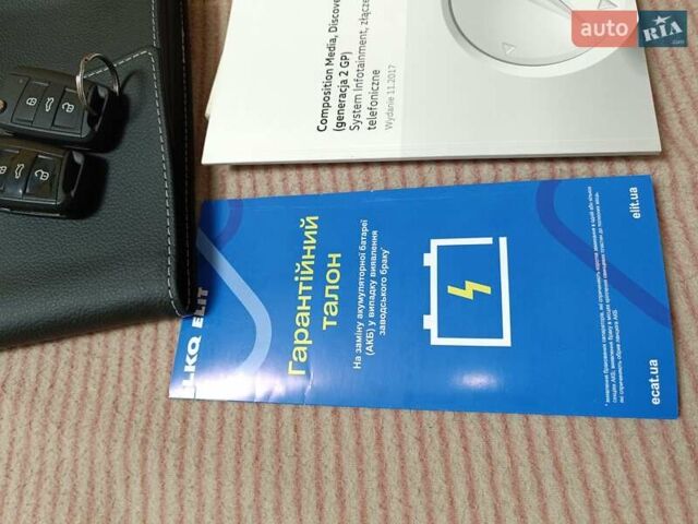Сірий Фольксваген Гольф, об'ємом двигуна 1.6 л та пробігом 228 тис. км за 15100 $, фото 70 на Automoto.ua