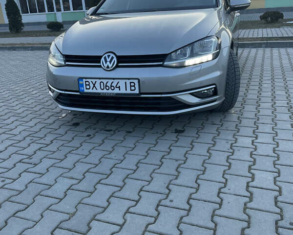 Сірий Фольксваген Гольф, об'ємом двигуна 1.6 л та пробігом 274 тис. км за 12500 $, фото 2 на Automoto.ua