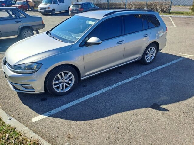 Серый Фольксваген Гольф, объемом двигателя 6 л и пробегом 2 тыс. км за 13400 $, фото 2 на Automoto.ua