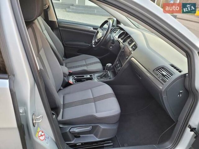 Серый Фольксваген Гольф, объемом двигателя 1.6 л и пробегом 161 тыс. км за 13900 $, фото 22 на Automoto.ua