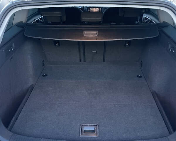 Сірий Фольксваген Гольф, об'ємом двигуна 1.6 л та пробігом 274 тис. км за 12500 $, фото 33 на Automoto.ua