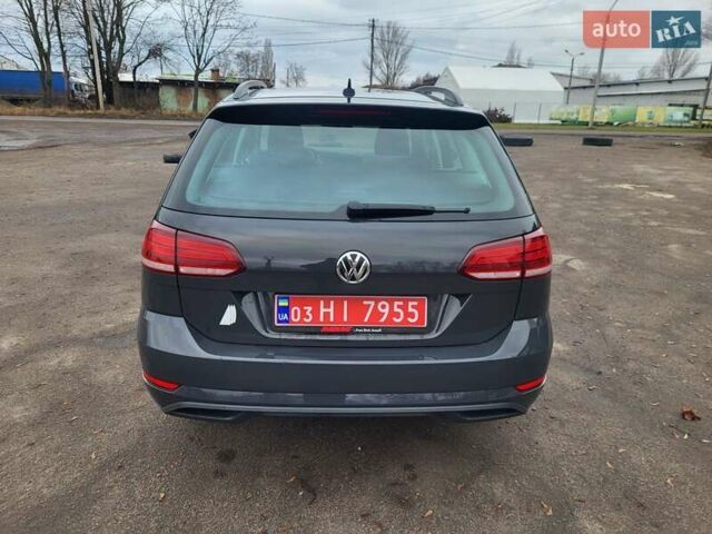 Сірий Фольксваген Гольф, об'ємом двигуна 1.6 л та пробігом 291 тис. км за 10900 $, фото 5 на Automoto.ua