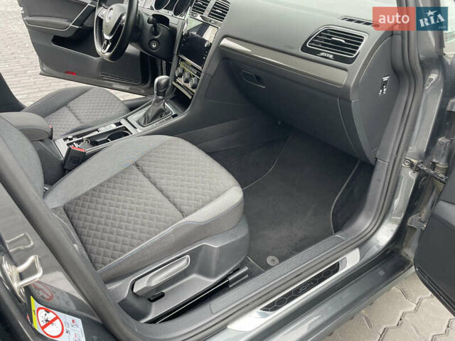 Сірий Фольксваген Гольф, об'ємом двигуна 2 л та пробігом 286 тис. км за 15400 $, фото 8 на Automoto.ua