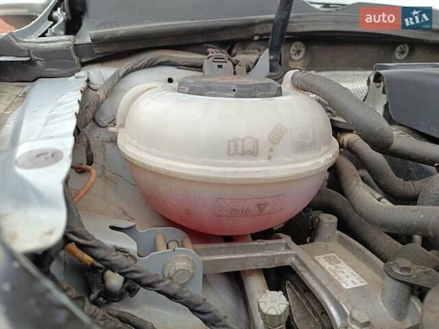 Сірий Фольксваген Гольф, об'ємом двигуна 1.6 л та пробігом 228 тис. км за 15100 $, фото 32 на Automoto.ua