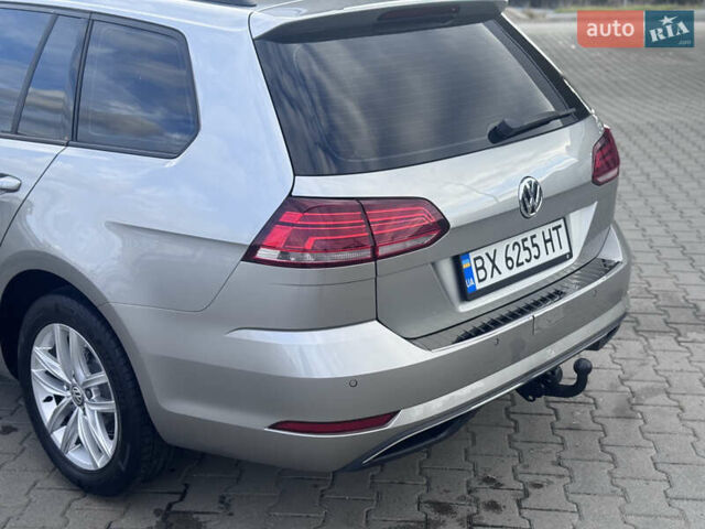 Серый Фольксваген Гольф, объемом двигателя 1.6 л и пробегом 228 тыс. км за 11500 $, фото 11 на Automoto.ua