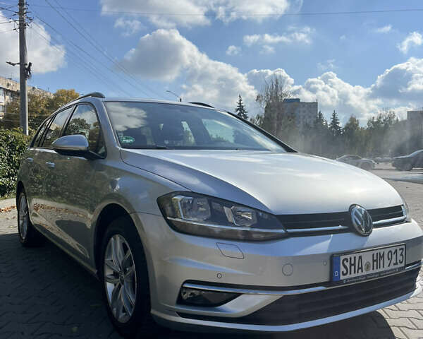 Сірий Фольксваген Гольф, об'ємом двигуна 1.6 л та пробігом 199 тис. км за 15600 $, фото 2 на Automoto.ua