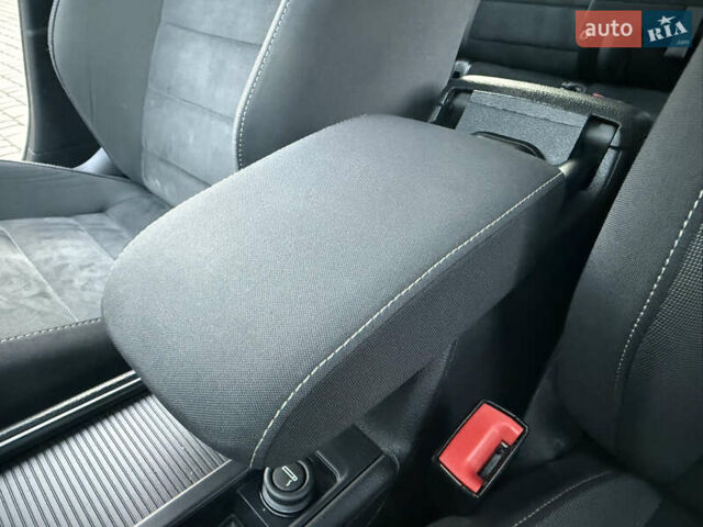 Серый Фольксваген Гольф, объемом двигателя 1.97 л и пробегом 208 тыс. км за 14999 $, фото 40 на Automoto.ua