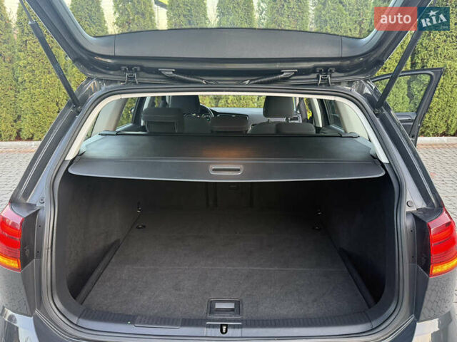 Серый Фольксваген Гольф, объемом двигателя 1.97 л и пробегом 208 тыс. км за 14999 $, фото 49 на Automoto.ua