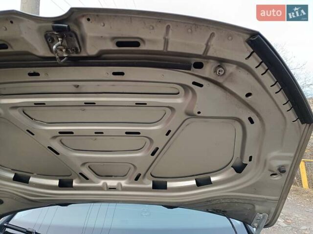 Сірий Фольксваген Гольф, об'ємом двигуна 1.6 л та пробігом 228 тис. км за 15100 $, фото 23 на Automoto.ua