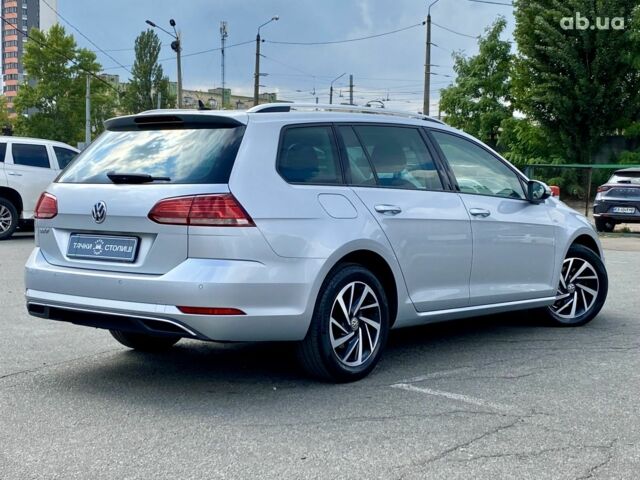 Сірий Фольксваген Гольф, об'ємом двигуна 1.6 л та пробігом 256 тис. км за 14400 $, фото 4 на Automoto.ua