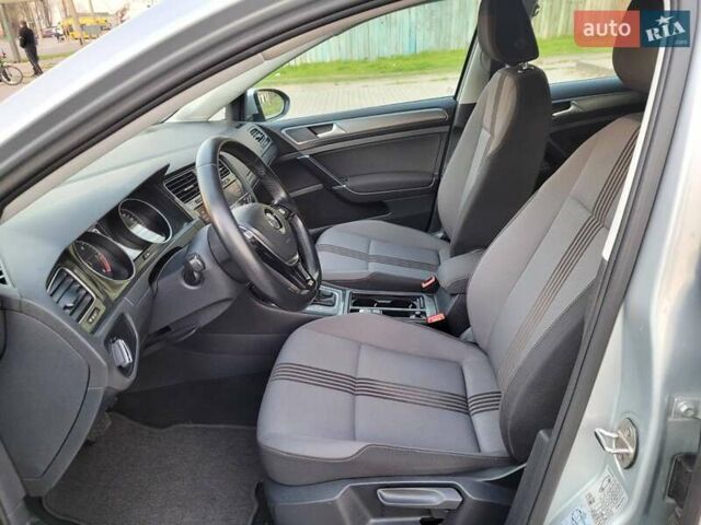 Серый Фольксваген Гольф, объемом двигателя 1.6 л и пробегом 161 тыс. км за 13900 $, фото 14 на Automoto.ua