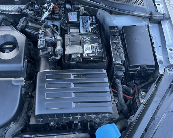 Сірий Фольксваген Гольф, об'ємом двигуна 1.6 л та пробігом 274 тис. км за 12500 $, фото 46 на Automoto.ua