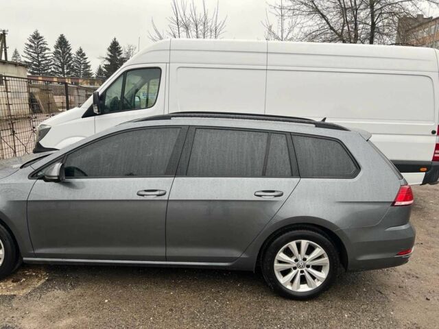 Сірий Фольксваген Гольф, об'ємом двигуна 1.8 л та пробігом 170 тис. км за 11000 $, фото 1 на Automoto.ua