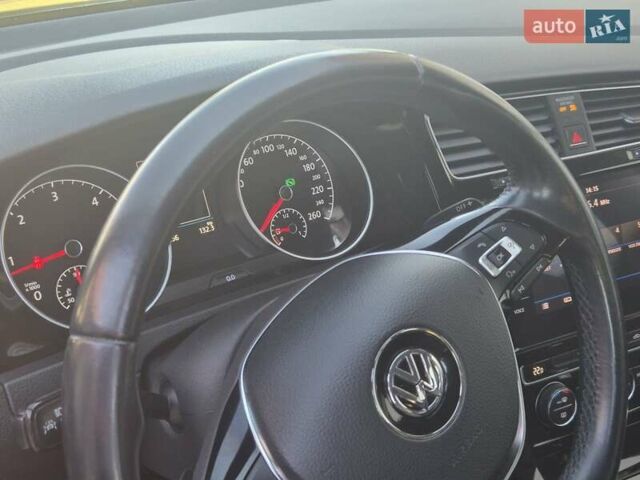 Серый Фольксваген Гольф, объемом двигателя 1.97 л и пробегом 210 тыс. км за 14999 $, фото 40 на Automoto.ua