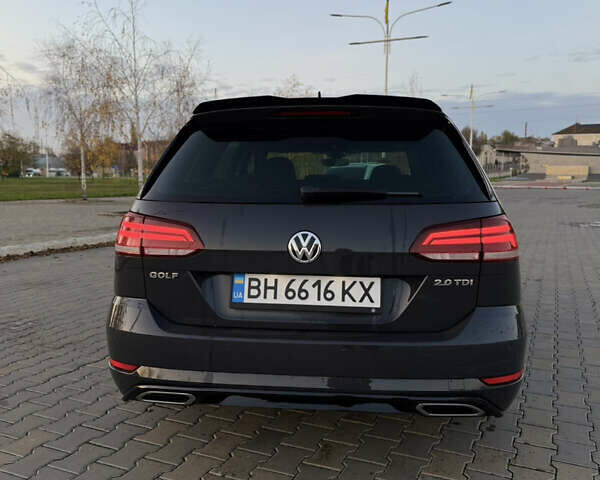 Серый Фольксваген Гольф, объемом двигателя 1.97 л и пробегом 218 тыс. км за 18200 $, фото 11 на Automoto.ua