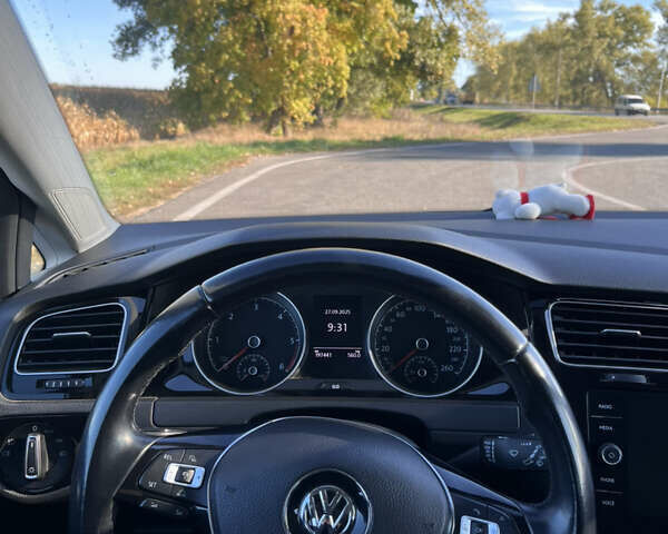 Серый Фольксваген Гольф, объемом двигателя 1.97 л и пробегом 198 тыс. км за 15900 $, фото 36 на Automoto.ua