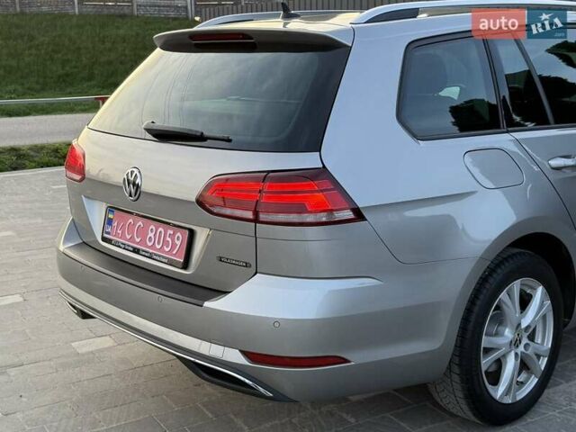 Серый Фольксваген Гольф, объемом двигателя 2 л и пробегом 228 тыс. км за 14350 $, фото 21 на Automoto.ua