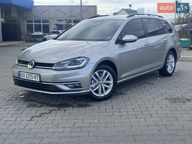 Серый Фольксваген Гольф, объемом двигателя 1.6 л и пробегом 228 тыс. км за 11500 $, фото 13 на Automoto.ua