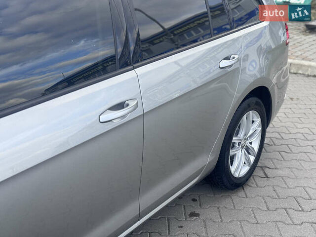 Серый Фольксваген Гольф, объемом двигателя 1.6 л и пробегом 228 тыс. км за 11500 $, фото 16 на Automoto.ua