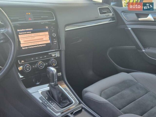 Серый Фольксваген Гольф, объемом двигателя 1.97 л и пробегом 210 тыс. км за 14999 $, фото 57 на Automoto.ua