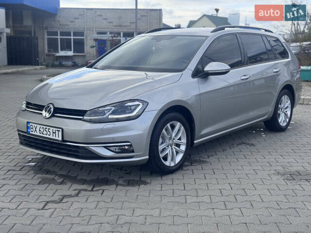 Серый Фольксваген Гольф, объемом двигателя 1.6 л и пробегом 228 тыс. км за 11500 $, фото 55 на Automoto.ua