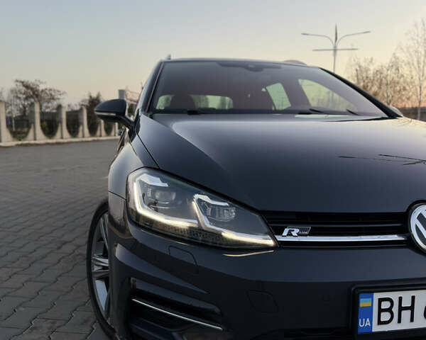 Серый Фольксваген Гольф, объемом двигателя 1.97 л и пробегом 218 тыс. км за 18200 $, фото 17 на Automoto.ua