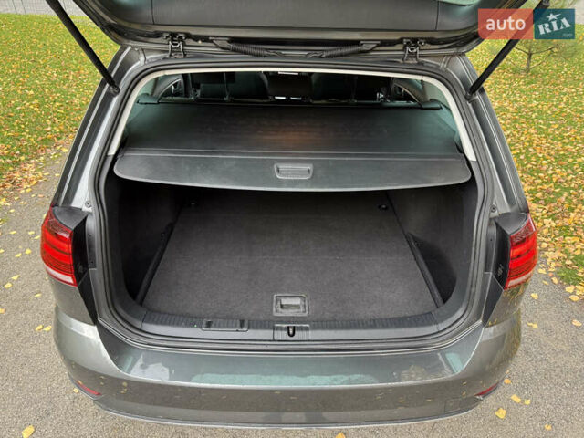 Сірий Фольксваген Гольф, об'ємом двигуна 1.6 л та пробігом 139 тис. км за 13800 $, фото 52 на Automoto.ua