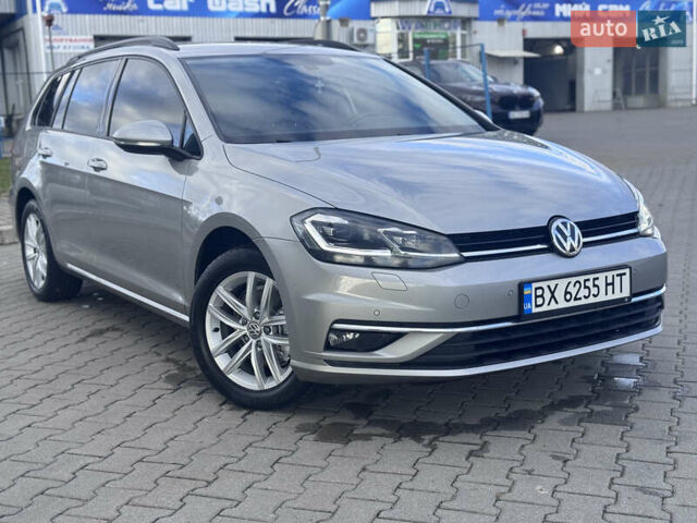 Серый Фольксваген Гольф, объемом двигателя 1.6 л и пробегом 228 тыс. км за 11500 $, фото 57 на Automoto.ua