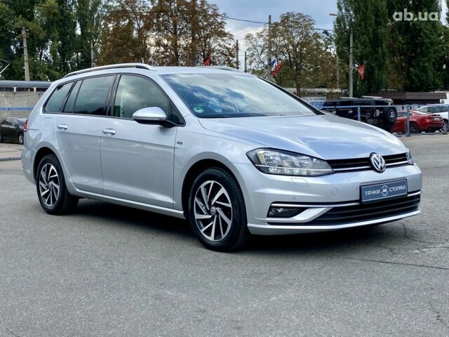 Сірий Фольксваген Гольф, об'ємом двигуна 1.6 л та пробігом 256 тис. км за 14400 $, фото 2 на Automoto.ua
