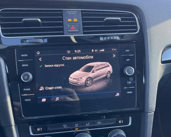 Серый Фольксваген Гольф, объемом двигателя 1.97 л и пробегом 198 тыс. км за 15900 $, фото 34 на Automoto.ua