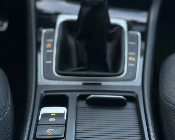 Серый Фольксваген Гольф, объемом двигателя 1.97 л и пробегом 262 тыс. км за 12799 $, фото 17 на Automoto.ua