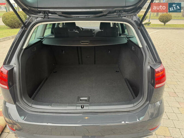 Сірий Фольксваген Гольф, об'ємом двигуна 1.6 л та пробігом 213 тис. км за 13950 $, фото 43 на Automoto.ua