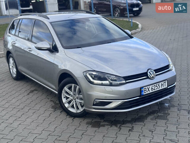 Серый Фольксваген Гольф, объемом двигателя 1.6 л и пробегом 228 тыс. км за 11500 $, фото 10 на Automoto.ua
