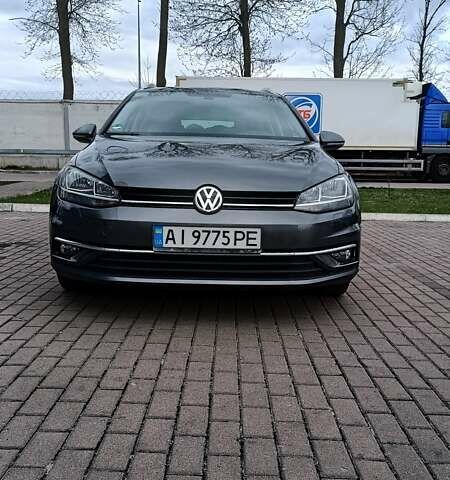 Сірий Фольксваген Гольф, об'ємом двигуна 1.6 л та пробігом 252 тис. км за 13750 $, фото 8 на Automoto.ua