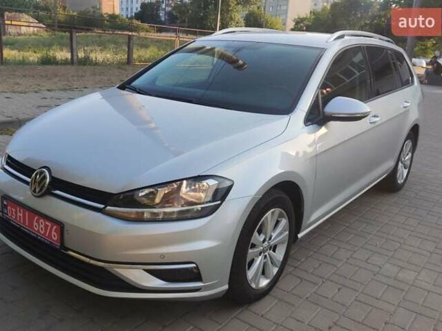 Сірий Фольксваген Гольф, об'ємом двигуна 1.6 л та пробігом 179 тис. км за 14199 $, фото 1 на Automoto.ua