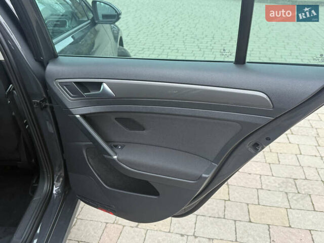 Сірий Фольксваген Гольф, об'ємом двигуна 1.6 л та пробігом 213 тис. км за 13950 $, фото 37 на Automoto.ua