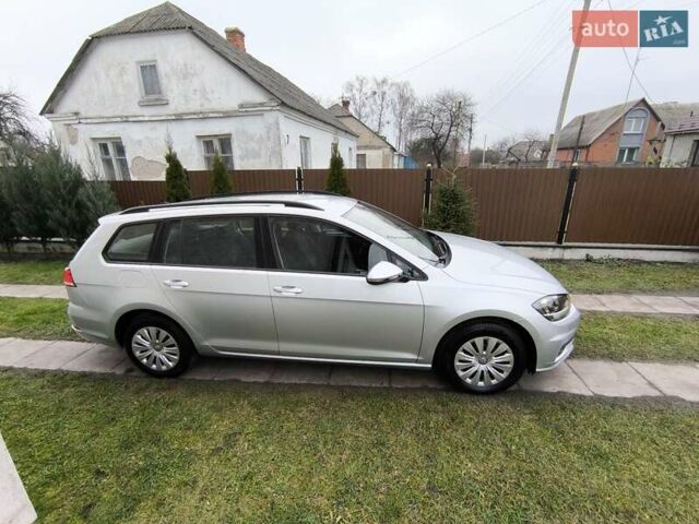 Серый Фольксваген Гольф, объемом двигателя 1.6 л и пробегом 198 тыс. км за 10800 $, фото 2 на Automoto.ua