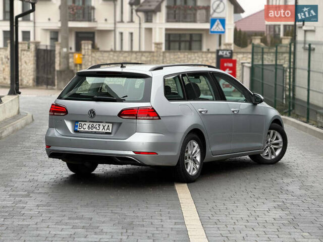 Серый Фольксваген Гольф, объемом двигателя 1.97 л и пробегом 250 тыс. км за 16200 $, фото 4 на Automoto.ua