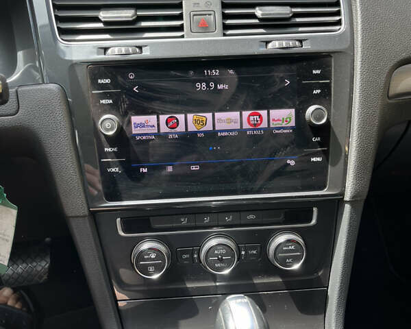 Сірий Фольксваген Гольф, об'ємом двигуна 1.6 л та пробігом 180 тис. км за 14700 $, фото 20 на Automoto.ua