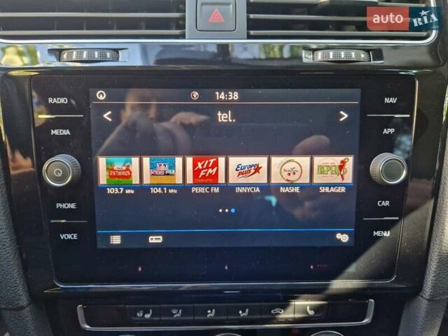 Серый Фольксваген Гольф, объемом двигателя 2 л и пробегом 237 тыс. км за 17200 $, фото 40 на Automoto.ua