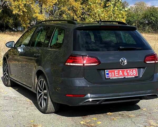 Серый Фольксваген Гольф, объемом двигателя 1.97 л и пробегом 236 тыс. км за 15900 $, фото 4 на Automoto.ua