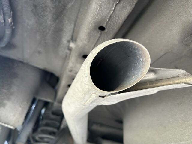 Серый Фольксваген Гольф, объемом двигателя 1.6 л и пробегом 176 тыс. км за 13500 $, фото 8 на Automoto.ua